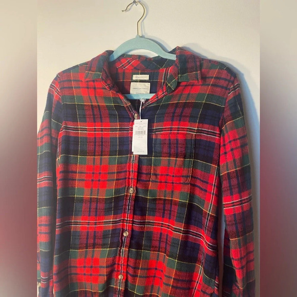 NWT American Eagle||Ahhh-mazigly soft boyfriend fit red plaid flannel sh… - Picture 2 of 8